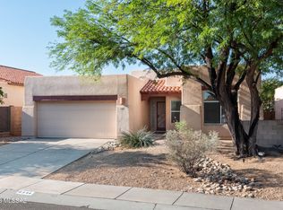 6544 N Shadow Bluff Dr, Tucson, AZ 85704