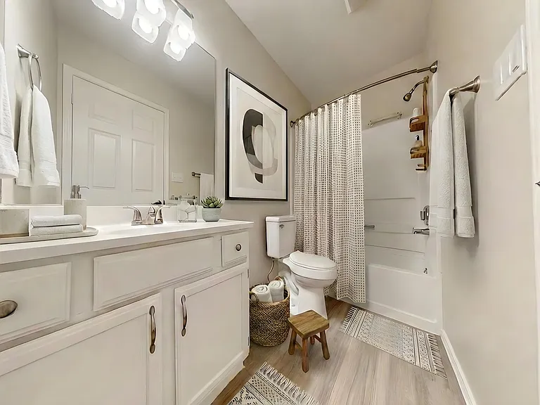 The Augusta at Gruene Garden Apartments — Photo 38