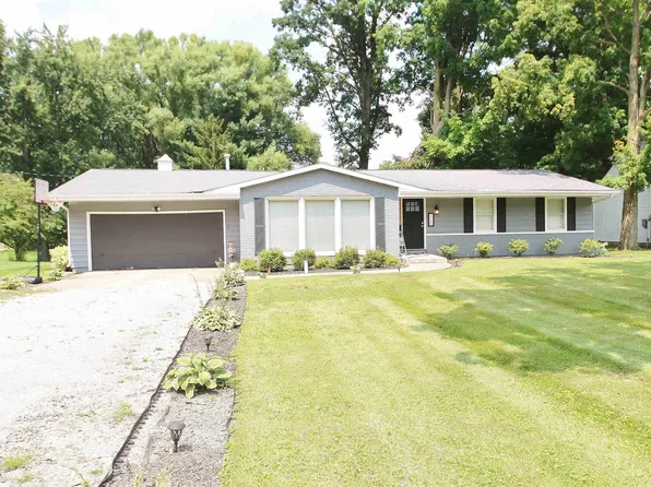 2140 W Maple Ln, Kendallville, IN 46755