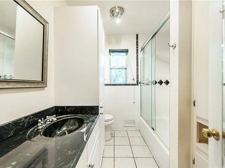7521 Brentcove Cir — Photo 9
