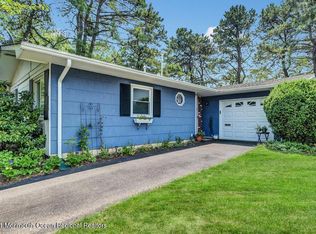 1 Melville Ln, Brick, NJ 08724