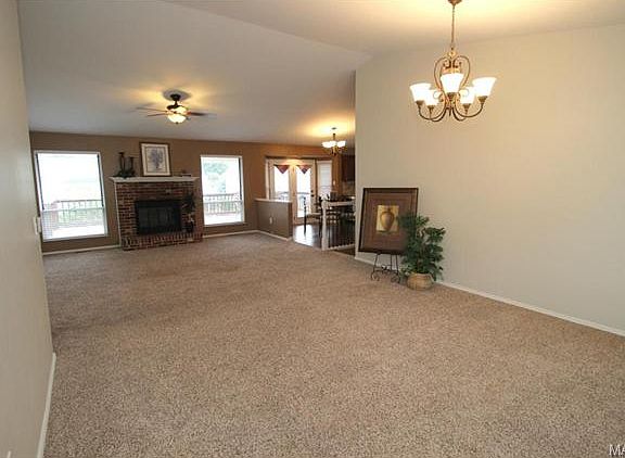 3rd image of 5735 Westcliffe Dr