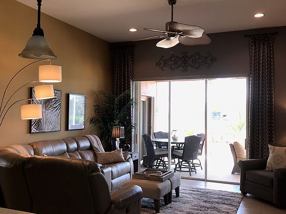 3rd image of 2813 Galindo Cir