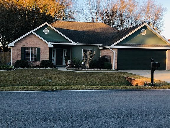 2nd image of 207 Sundown Dr
