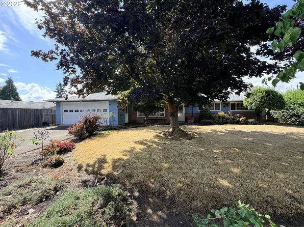 2188 SE Pine St, Hillsboro, OR 97123