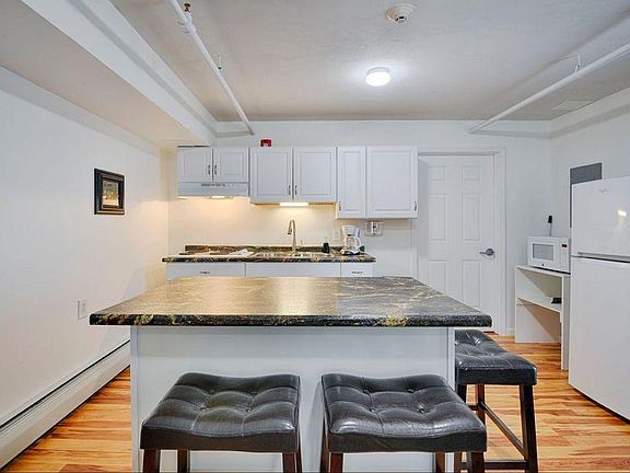 2nd image of 335 Club St #B