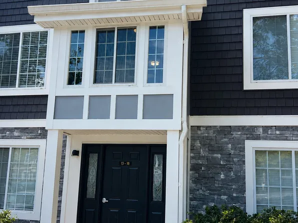 18 Village Dr, Morristown, NJ 07960
