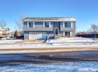 2801 Harder Dr, Gillette, WY 82718