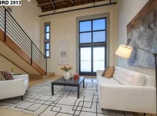 1374 Ocean Ave, Emeryville, CA 94608