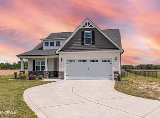 765 Bartlett Rd, Pikeville, NC 27863