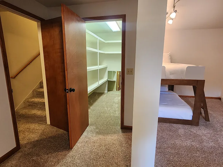322 Park Dr — Photo 28