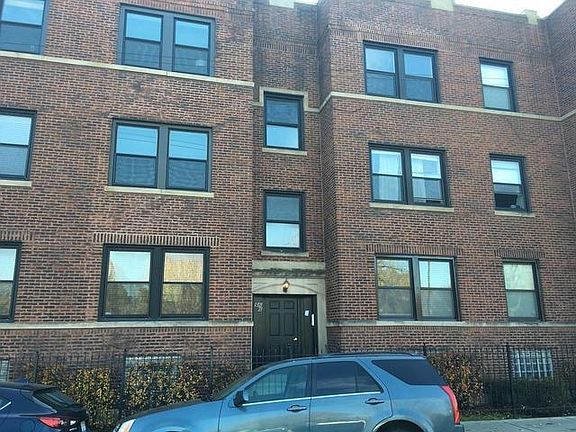 3rd image of 1321 W Lawrence Ave
