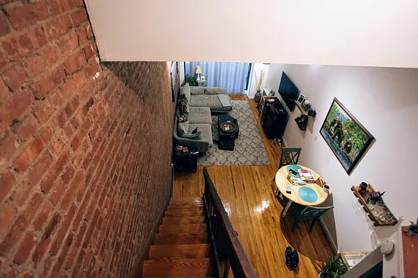 Rented by Metropolitan Property Group | media 5