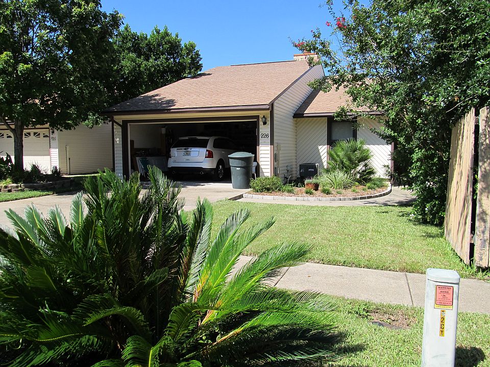 2nd image of 226 Thomas Ct