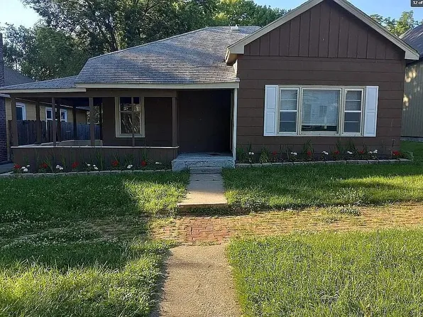 316 Vine St, Leavenworth, KS 66048