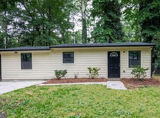 3283 Pebble Dr, East Pt, GA 30344