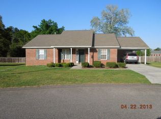 110 Edrie Oaks Cir, Aiken, SC 29801