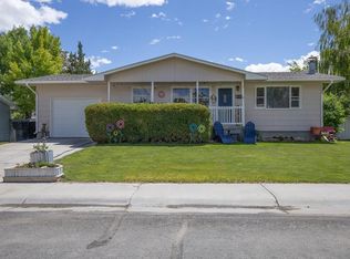 532 Beartooth Dr, Powell, WY 82435