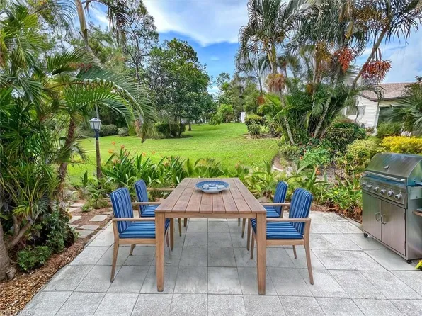 1025 Pine Isle LN #1025, NAPLES, FL 34112
