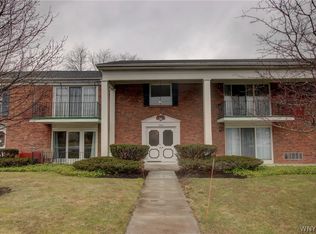 355 S Cayuga Rd APT C, Amherst, NY