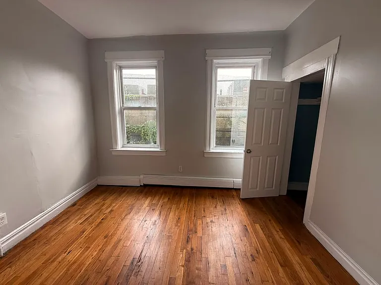 40 Coit St #1 — Photo 4