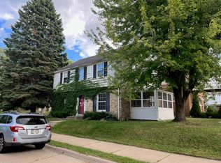 205 W Wilbur Ave, Milwaukee, WI 53207