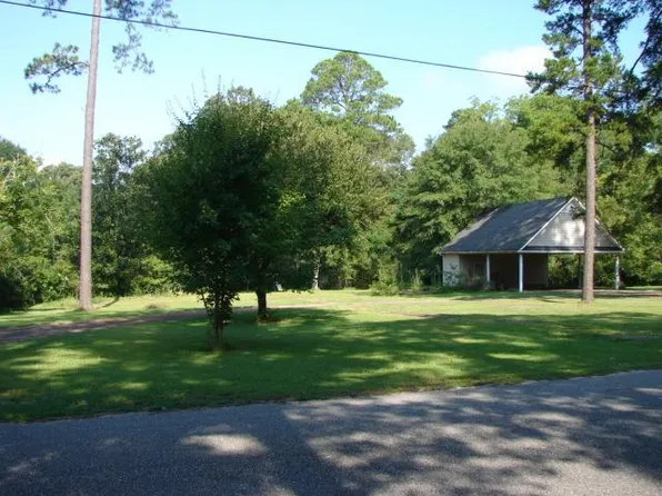76 Feagin Ave, Monroeville, AL 36460