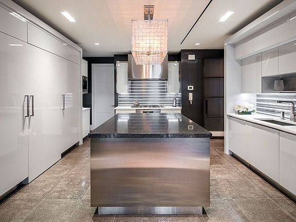 5th image of 510 Park Ave APT 12B