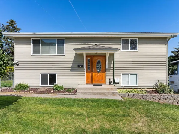 107 Pineview Pl, Cheney, WA 99004