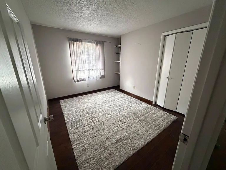 4989 Baker Woods Ln — Photo 3