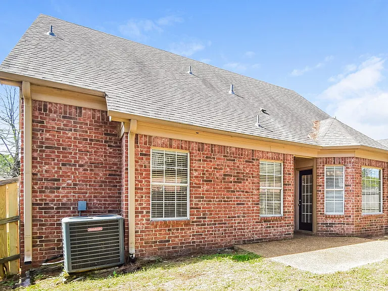 10080 Cross Ridge Rd — Photo 17
