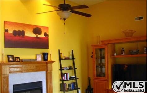 4th image of 1387 Ambleside Dr