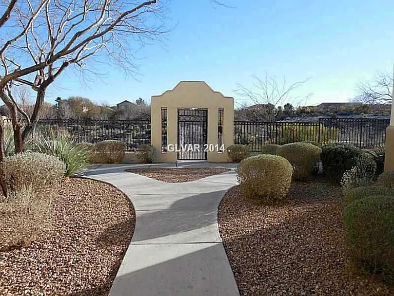 1908 Villa Palms Ct #103 — Photo 4