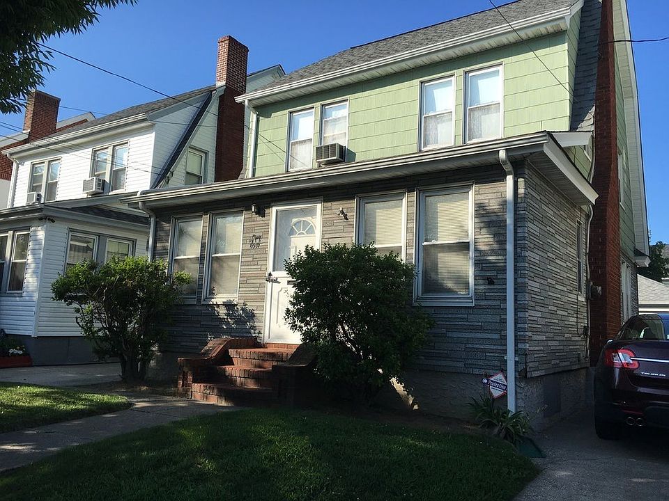 1st image of 8937 212th St