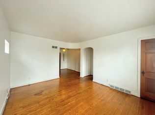 6233 Eichelberger St #2W, Saint Louis, MO 63109