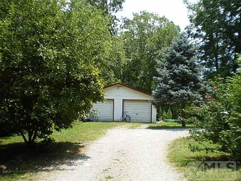 2nd image of 524 Ingman Cliff Rd