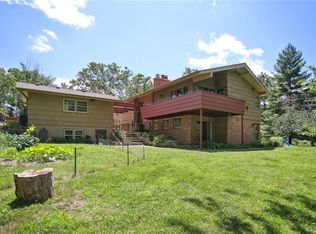 8820 E 52nd St, Kansas City, MO 64133