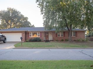 3218 S 39th St, Fort Smith, AR 72903