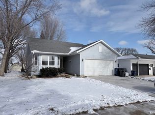 309 E 2nd St, Everly, IA 51338