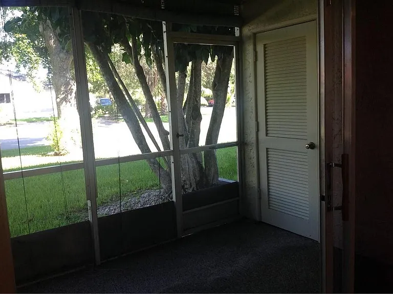 3550 NW 104th Ave #5 — Photo 41
