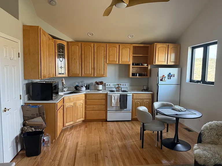 Kiva Ridge Dr — Photo 23