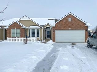 4811 Kelsey Ct, Saint Joseph, MO 64506