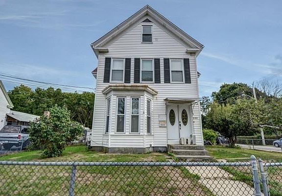 3rd image of 120 Morton St