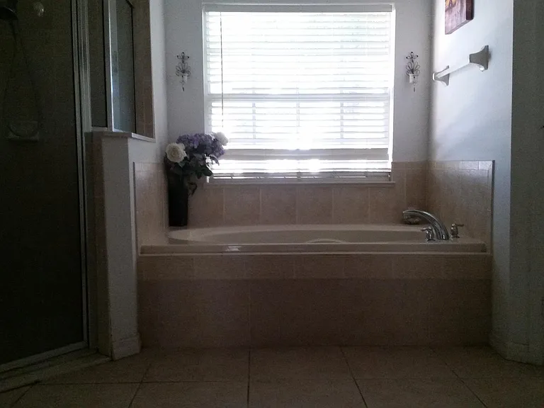 1672 SW Pleasant Ln — Photo 4
