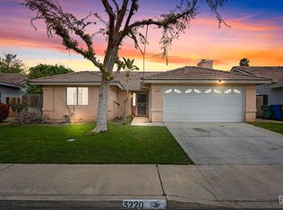 3220 Ranchgate Dr, Bakersfield, CA 93312