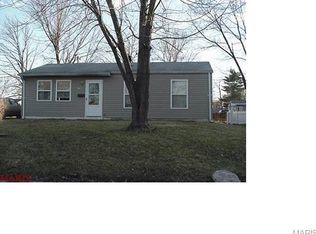 1430 Plaza Pl, Wentzville, MO 63385