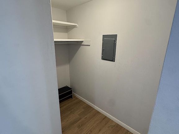 Unit Photo