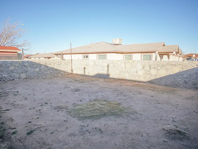 10202 Niagara Falls Pl — Photo 19