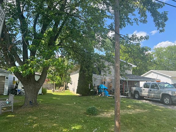 3rd image of 2243 Dudley St