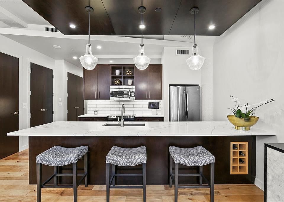 1st image of 2600 W 7th St APT 1301